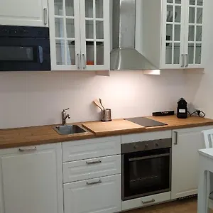 Apartment T1 Bis Neuf Climatise Tout Equipe #1, Toulon